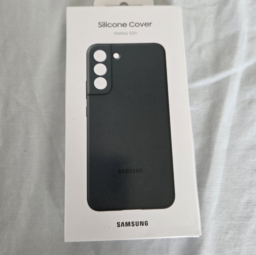 Samsung Galaxy S22+ Silicone Cover - Green